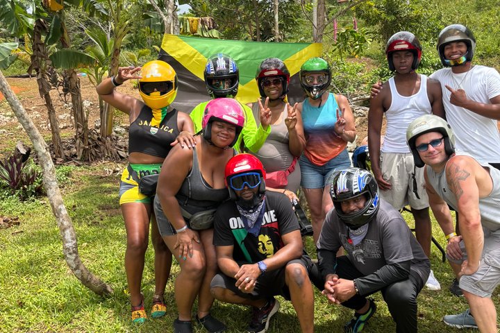 Tour en safari por la selva desde Montego Bay