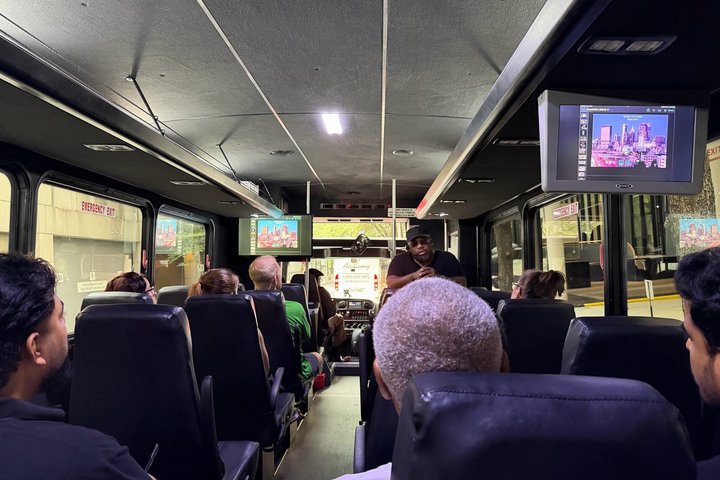 City Lights Atlanta nattbuss tur med bilder og middag stopp