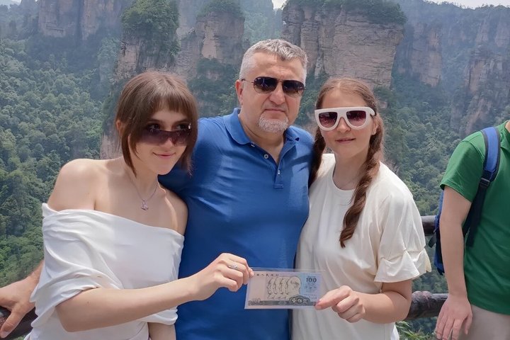Anmeldelse af Zhangjiajie 2 - Day Private Tour: Avatar Mountains & Glass Bridge