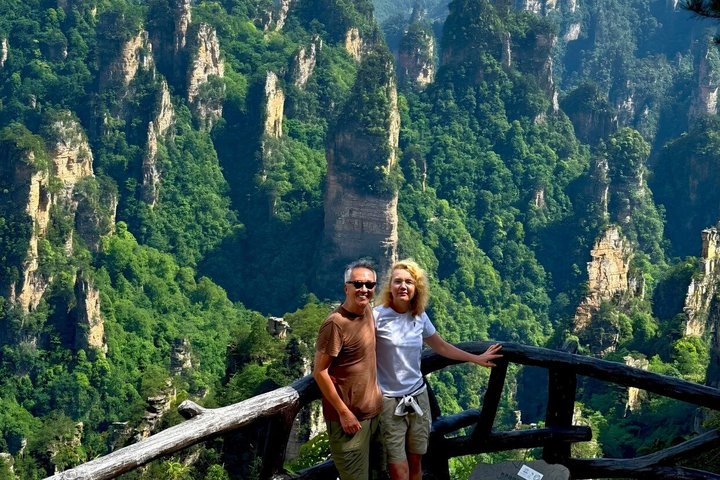 Anmeldelse af Zhangjiajie 2 - Day Private Tour: Avatar Mountains & Glass Bridge