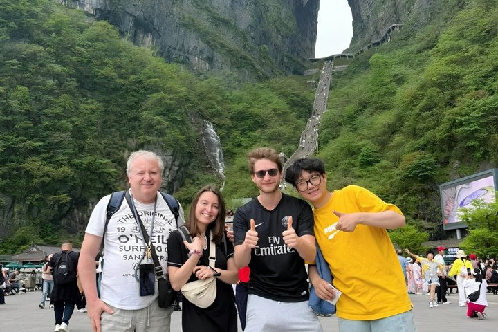 Anmeldelse af Zhangjiajie 2 - Day Private Tour: Avatar Mountains & Glass Bridge