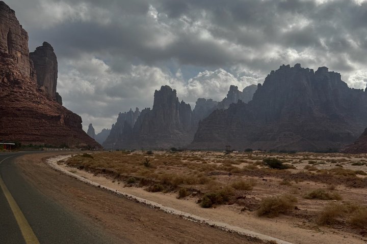 Heldagstur från Tabuk: Split Rock of Horeb & Mount Sinai