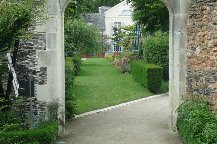 Excursão de meio dia pelos Anjou Gardens saindo de Angers