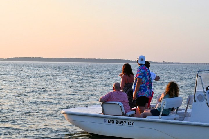 Crucero al atardecer por la bahía en Ocean City, MD