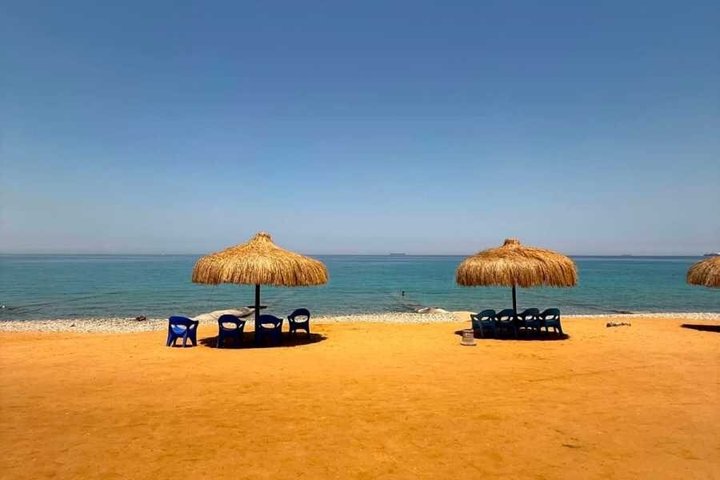 Excursão de um dia ao Mar Vermelho El Ain Sokhna saindo do Cairo