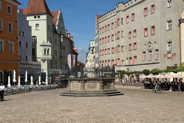 Regensburg Privat Gåture på Engelsk med en Licenseret Vejleder
