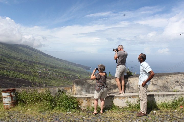 Full day tour of the island with lunch in Mosteiros