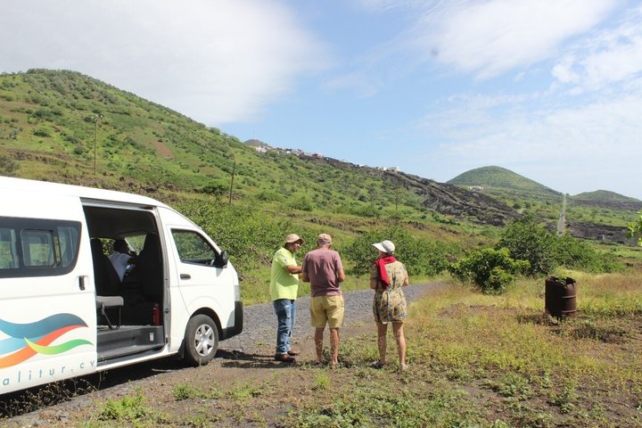 Full day tour of the island with lunch in Mosteiros