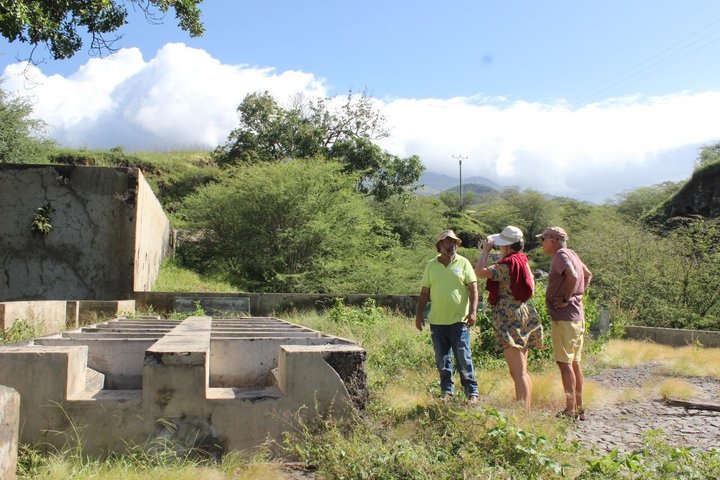 Full day tour of the island with lunch in Mosteiros