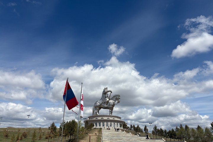 2 Day Terelj Park and Mongolian Nomadic Family Experience