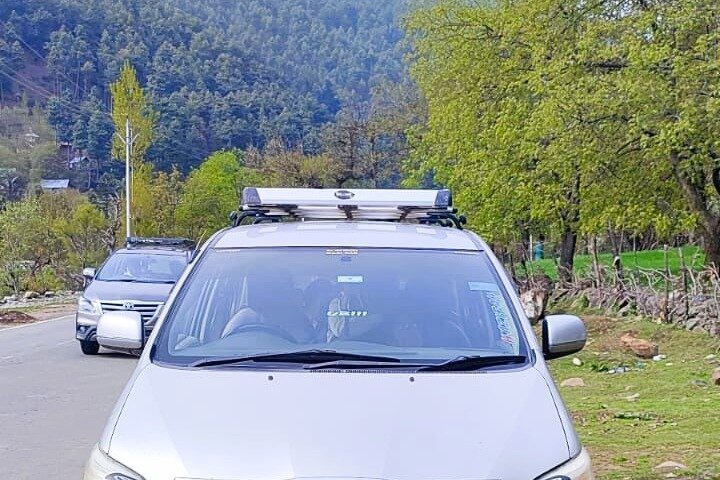 Pahalgam & Aru Valley Tour met Saffraan & Appelboerderijen ex Srinagar