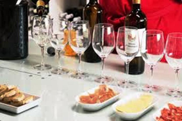 Privat tur: Evora, Elvas och Badajoz (Spanien) dagstur från Lissabon