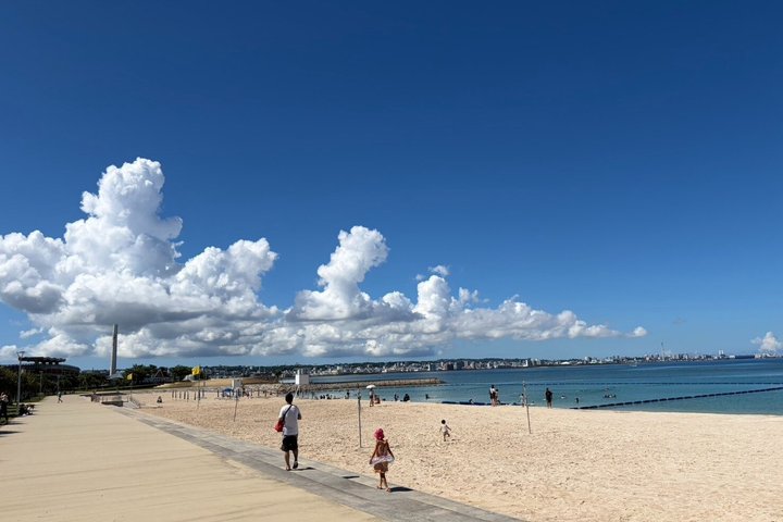 Okinawa Seaside Bike Tour a Chatan Pick-up disponibile