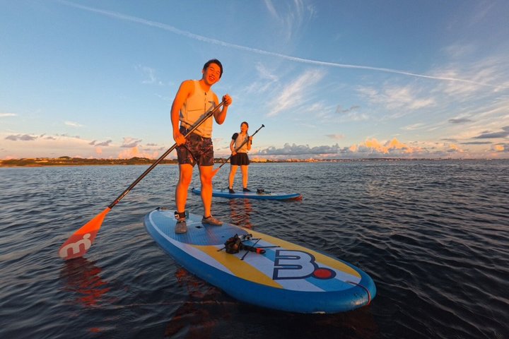 Okinawa West Coast Paddling äventyr Pickup tillgänglig