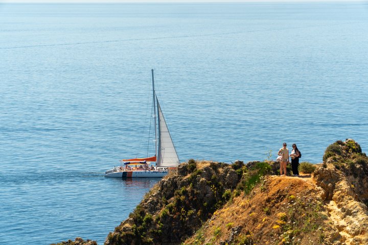 Golden Coast seiltur i 3,5 timer i Ponta da Piedade Lagos
