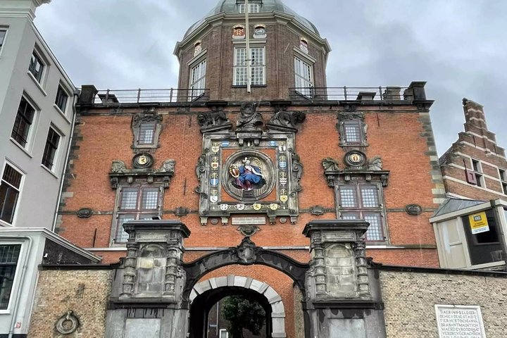 Dordrecht : Un recorrido a pie autoguiado por la ciudad más antigua de Holanda