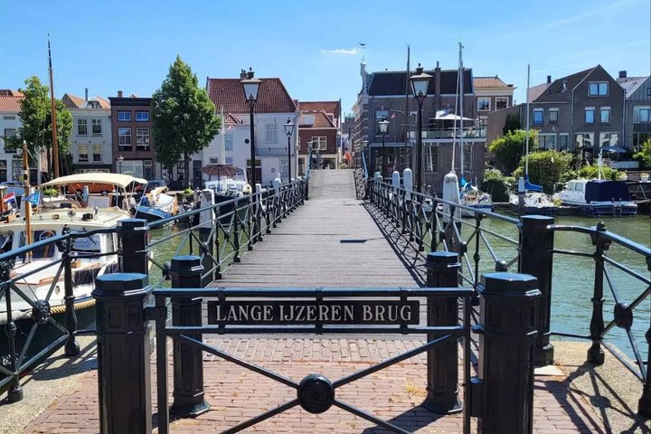 Dordrecht : Un recorrido a pie autoguiado por la ciudad más antigua de Holanda