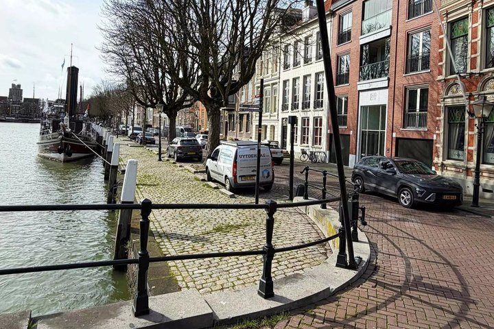 Dordrecht : Un recorrido a pie autoguiado por la ciudad más antigua de Holanda