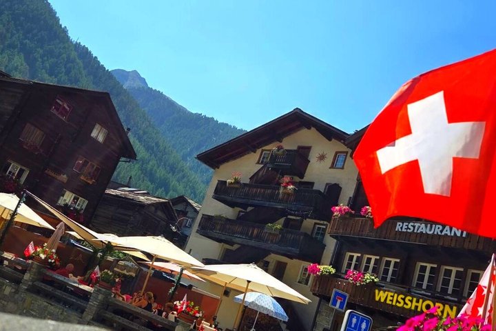 Day Trip to Zermatt, Matterhorn, Glacier Paradise from Montreux