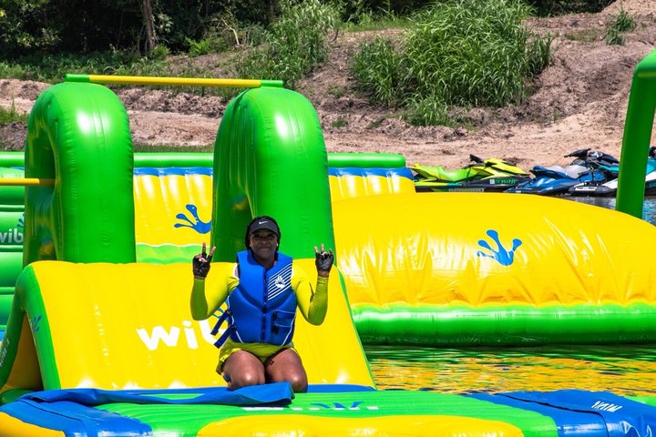 Entrada para o HTX Adventure Park – A taxa de aluguer do ATV não está incluída
