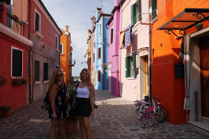 Begeleide rondleiding in kleine groep per privéboot naar de eilanden Murano en Burano