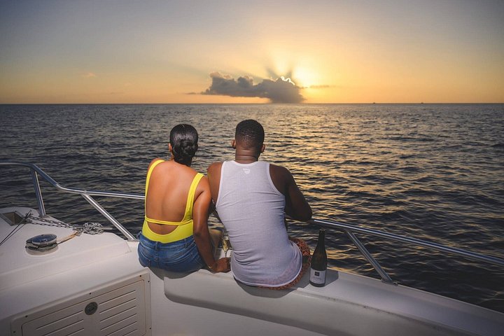 Hoteller i nærheten av Private St Lucia Champagne Sunset Cruise