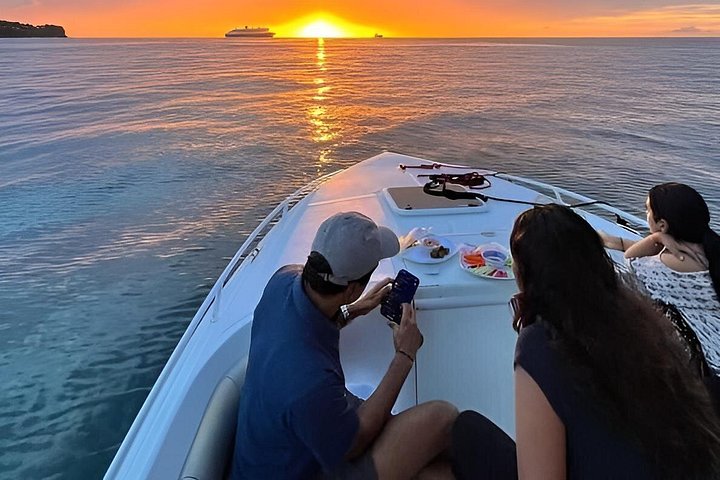 Hoteller i nærheten av Private St Lucia Champagne Sunset Cruise