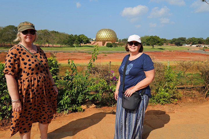 Beste Privat-Tagestour durch Pondicherry und Auroville von Chennai