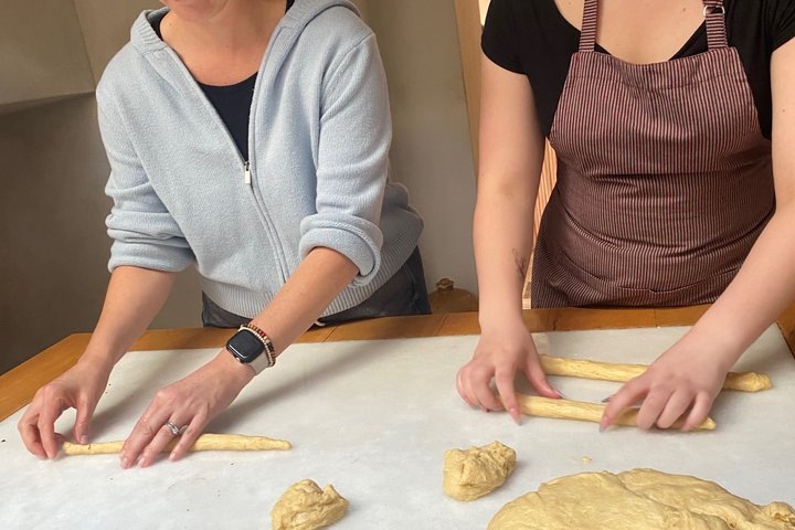 Clase de cocina, cocina tradicional griega, en una isla griega.