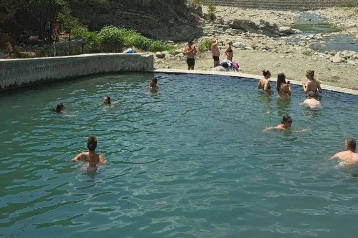 Bënja Thermal Baths og Langarica Canyon Tour fra Saranda Ksamil