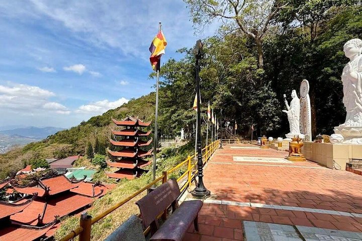 Ab Mui Ne: Malerische Seilbahnfahrt zum Berg Ta Cu und schlafender Buddha