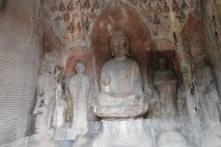 Luoyang privat dagstur till Longmen Grottoes och Shaolin tempel