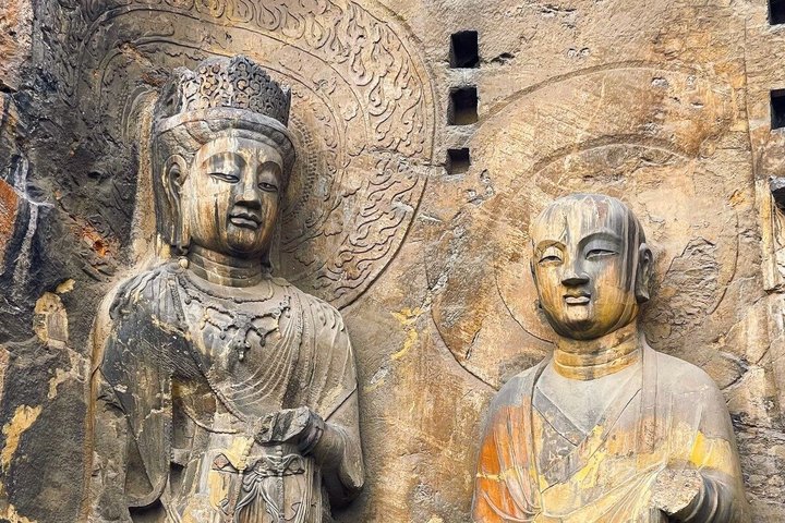 Luoyang privat dagstur till Longmen Grottoes och Shaolin tempel