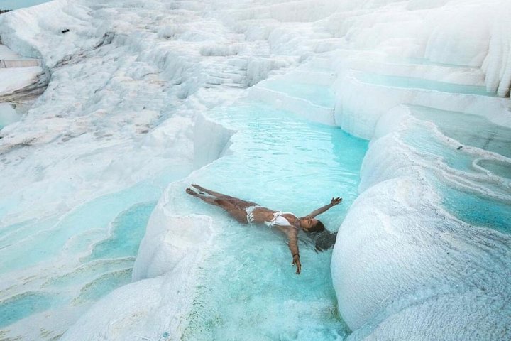 Excursión de día completo a Pamukkale desde Bodrum con almuerzo y traslado al hotel