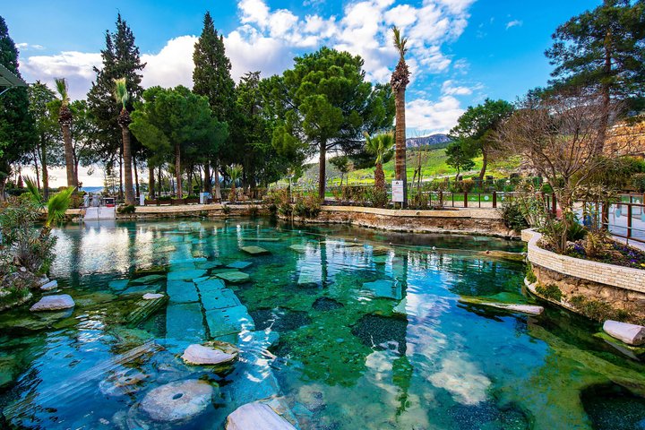 Excursión de día completo a Pamukkale desde Bodrum con almuerzo y traslado al hotel