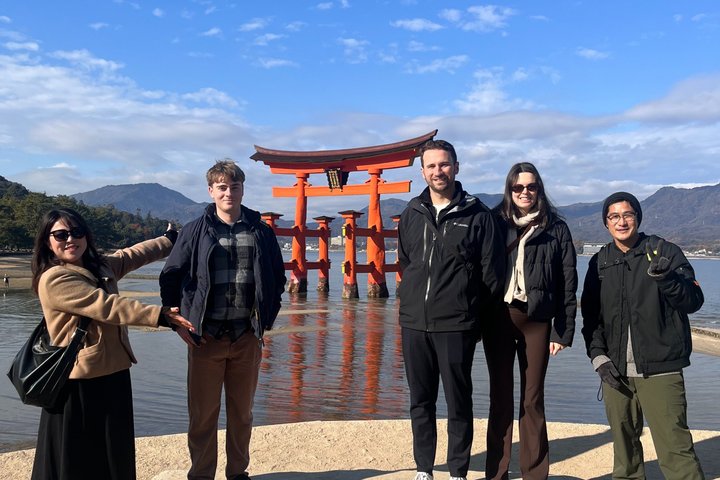 Hiroshima et Miyajima : excursion d'une journée en petit groupe sur 2 sites de l'UNESCO