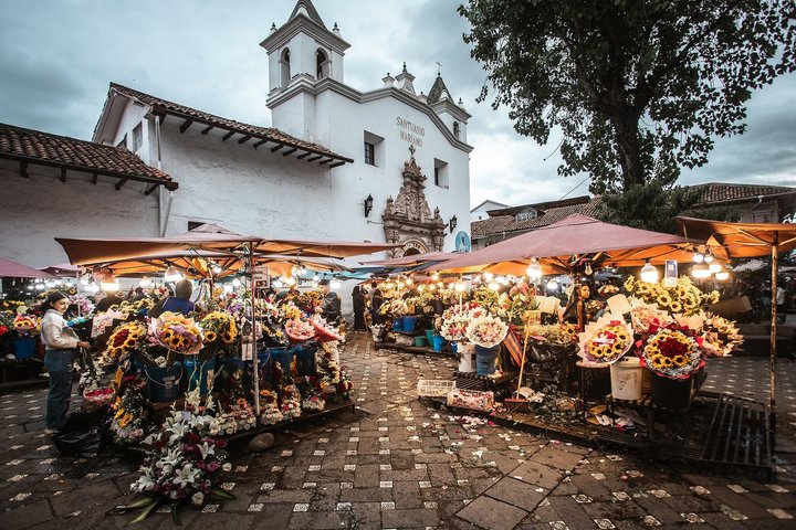 Cuenca Kitchens Food Tour met 14 + Proeverijen