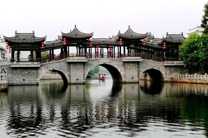 Trasferimento di andata e ritorno privato Hefei: Hotel all'aeroporto