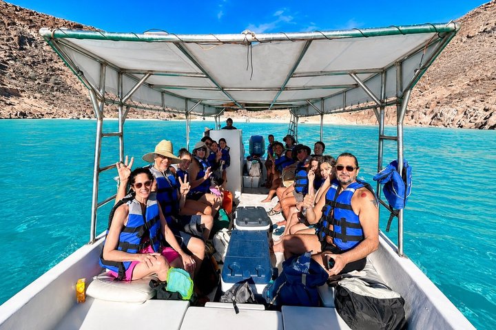 Isla Espíritu Santo, Balandra y Leones Marinos Todo Incluido