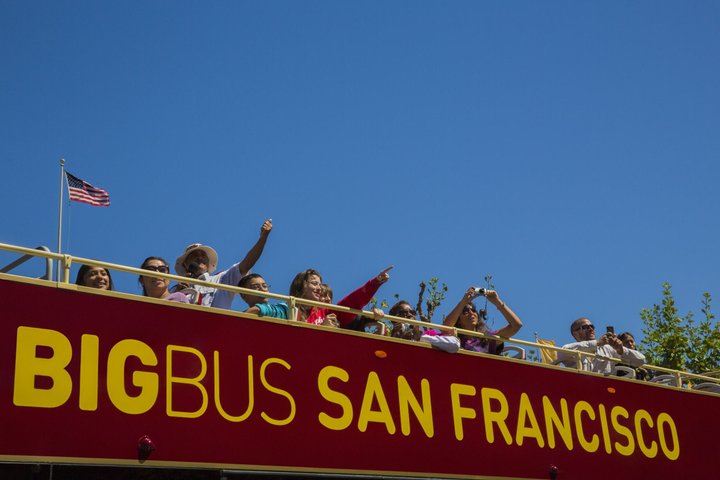 SF : Hop-on Hop-off Sightseeing Tour mit dem Open-top Bus