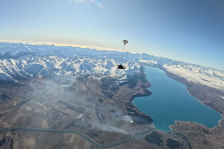 Skydive Mt. Cocinar: más de 45 segundos de caída libre desde 13,000 pies