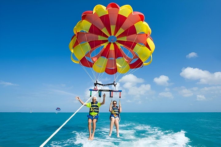 Bali Sea Walker, Parasailing, Banana Boat, Moto d'acqua con trasferimento