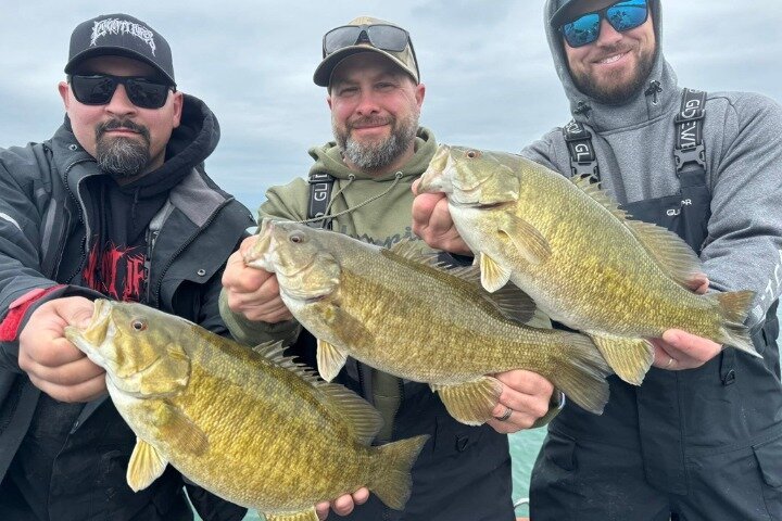 Private Lake Erie Smallmouth Bass Fishing Charters