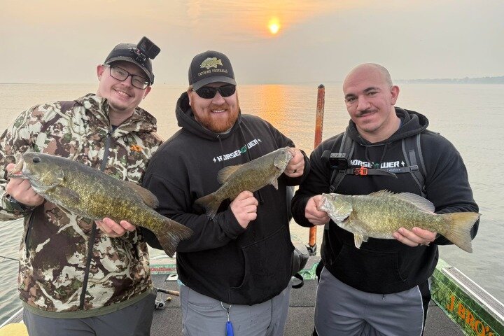 Private Lake Erie Smallmouth Bass Fishing Charters