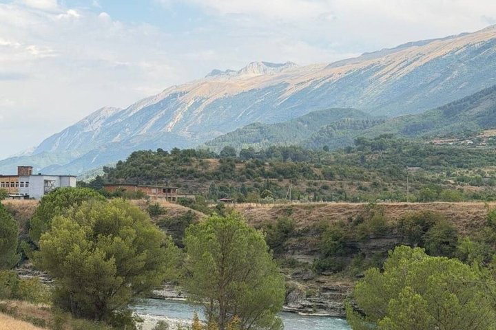 Bënja Thermal Baths og Langarica Canyon Tour fra Saranda Ksamil