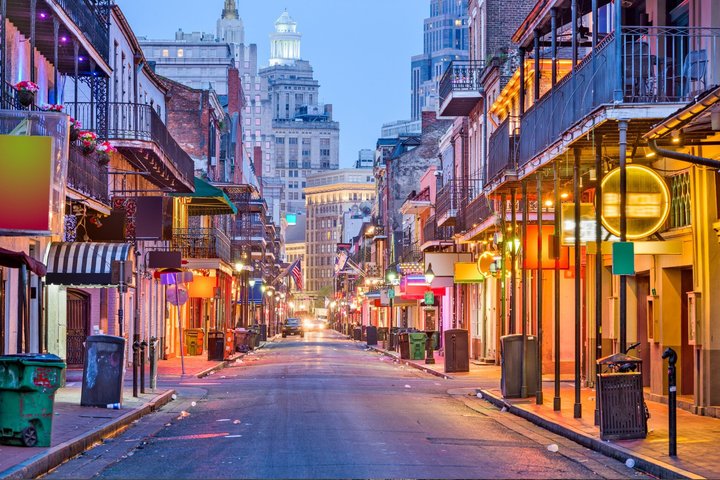 Anmeldelser af New Orleans Ghost og True Crime