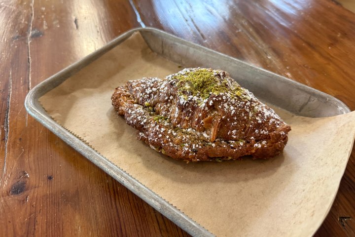 Raleigh : tour gastronomico del distretto dei magazzini con 5 degustazioni e barbecue