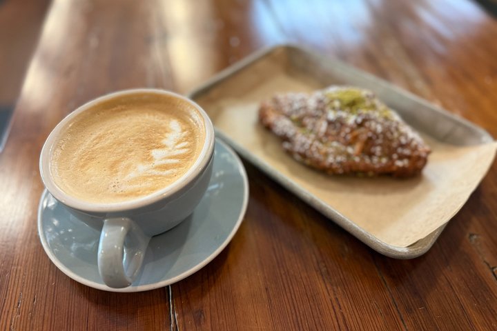 Raleigh : tour gastronomico del distretto dei magazzini con 5 degustazioni e barbecue