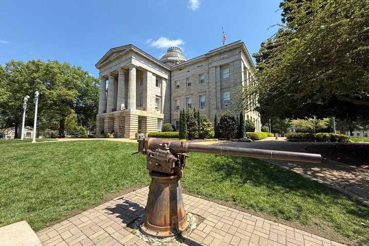Raleigh : tour gastronomico del distretto dei magazzini con 5 degustazioni e barbecue