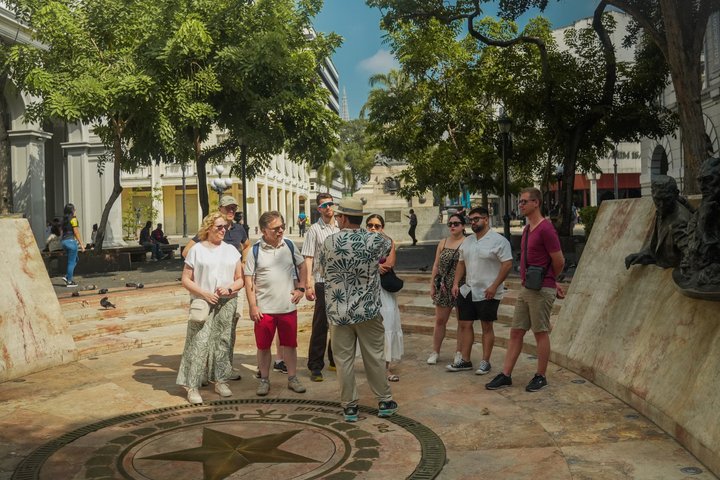 Guayaquil Layover Sightseeing Tour med Round-Trip Airport Transport